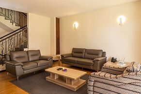 Acacia Green Service Apartments