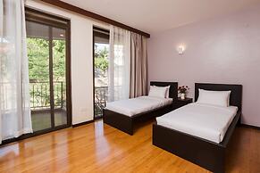 Acacia Green Service Apartments