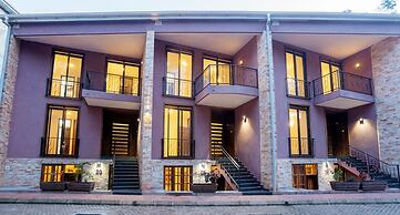 Acacia Green Service Apartments