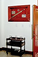 All Seasons Boutique Hotel