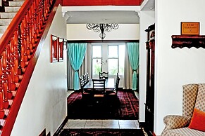 All Seasons Boutique Hotel