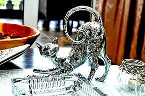 All Seasons Boutique Hotel