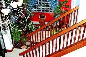 All Seasons Boutique Hotel