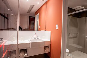 DOM Barra Hotel