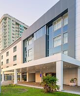 DOM Barra Hotel