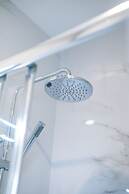 Green Coast Surfhouse