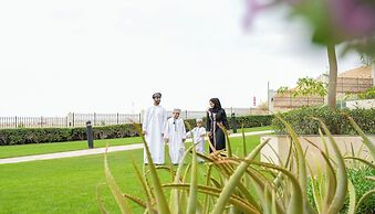 Crowne Plaza Muscat OCEC by IHG