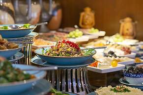 Crowne Plaza Muscat OCEC by IHG