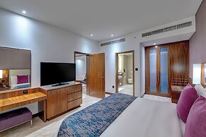 Crowne Plaza Muscat OCEC by IHG