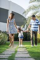 Crowne Plaza Muscat OCEC by IHG