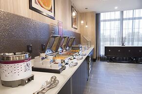 Hampton Inn & Suites Bridgewater