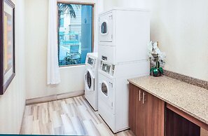 Hampton Inn & Suites Mission Viejo