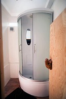WORLDTRECK DINER & GUESTHOUSE - Pise - Hostel