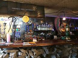 WORLDTRECK DINER & GUESTHOUSE - Pise - Hostel
