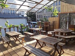 WORLDTRECK DINER & GUESTHOUSE - Pise - Hostel