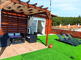 Salonikiou Beach Deluxe Apartments