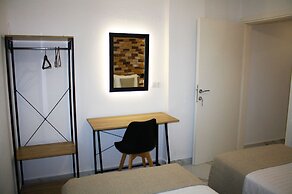 Salonikiou Beach Deluxe Apartments