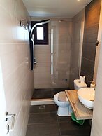 Salonikiou Beach Deluxe Apartments