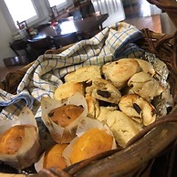 Ten Dollar Town Motel