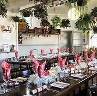 Ten Dollar Town Motel