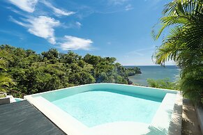 La Joya Biu Biu Resort