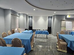 Royal Triangle Guest House