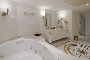 Selectum Luxury Resort