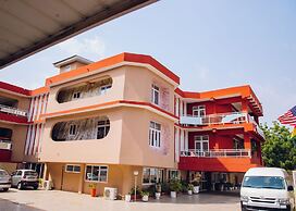 Golden Key Hotel