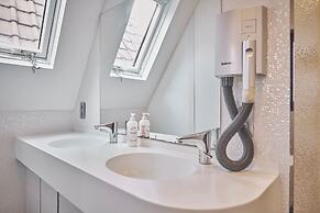 The Classic by 2GO4 Grand Place