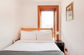 MetroStays - Temple Bar 25