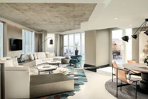 the DOUGLAS, Autograph Collection