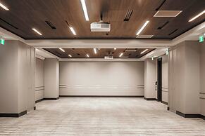 the DOUGLAS, Autograph Collection