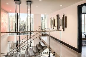 the DOUGLAS, Autograph Collection