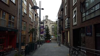 MetroStays - Temple Bar 5