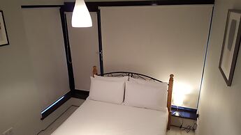 MetroStays - Temple Bar 5