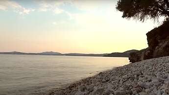 Oceanis Rooms Apartments