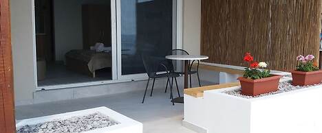 Oceanis Rooms Apartments