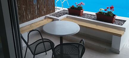 Oceanis Rooms Apartments