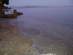 Oceanis Rooms Apartments