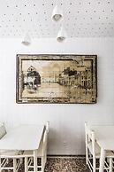 La Maison Haute Guest House