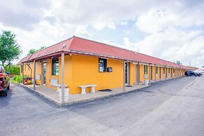 Budget Inn By OYO Edinburg Hwy 281