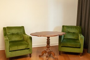 1869 Príncipe Real House