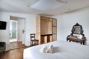 1869 Príncipe Real House