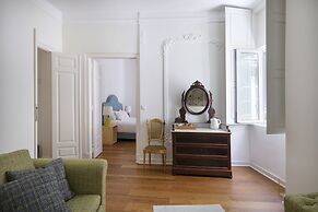 1869 Príncipe Real House