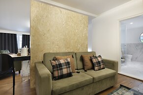 1869 Príncipe Real House