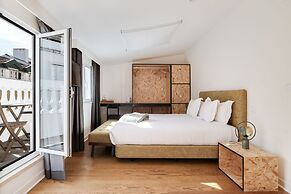 1869 Príncipe Real House