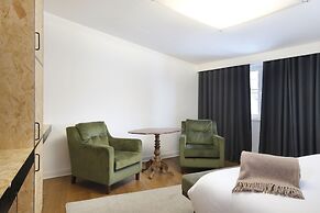 1869 Príncipe Real House