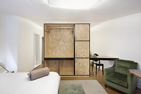 1869 Príncipe Real House