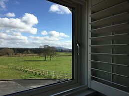 The Red Cottage & Stables