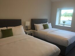 The Red Cottage & Stables